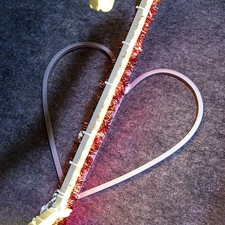 5.5' 2D LED Hearts - Red And Pink Twinkle 5 5.5' 2D LED Hearts - Red And Pink Twinkle - Image 3