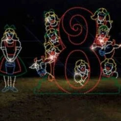 18' Eight Maids A Milking