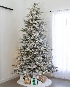 9' Indoor LED Flocked Siberian Fir Christmas Tree - Warm White